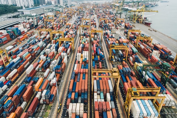 Transporte, logística y comercio internacional